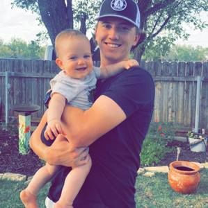 Meet your Posher, Dillon